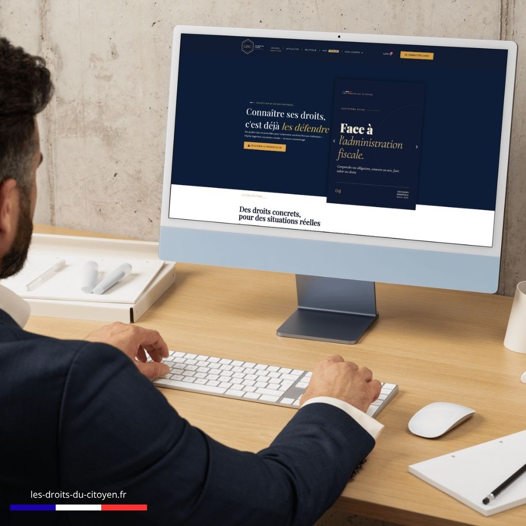 Le site Les droits du citoyen présenté sur un ordinateur